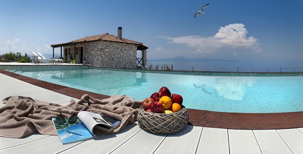 Karavia Lux Inn Afissos Exterior photo